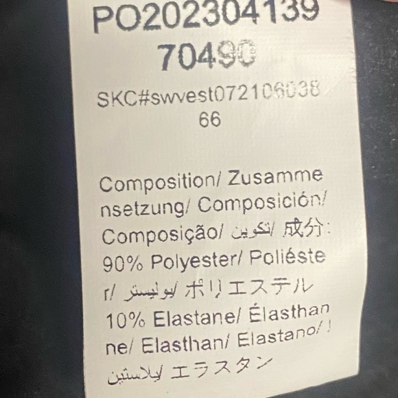 NWOT. Sleeveless crop top, L - Picture 2 of 3